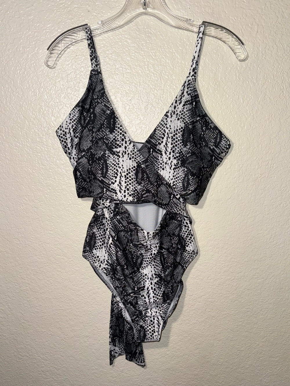 Aerie Snake Print Cutout One Piece Swimsuit Tie Waist Full Coverage L